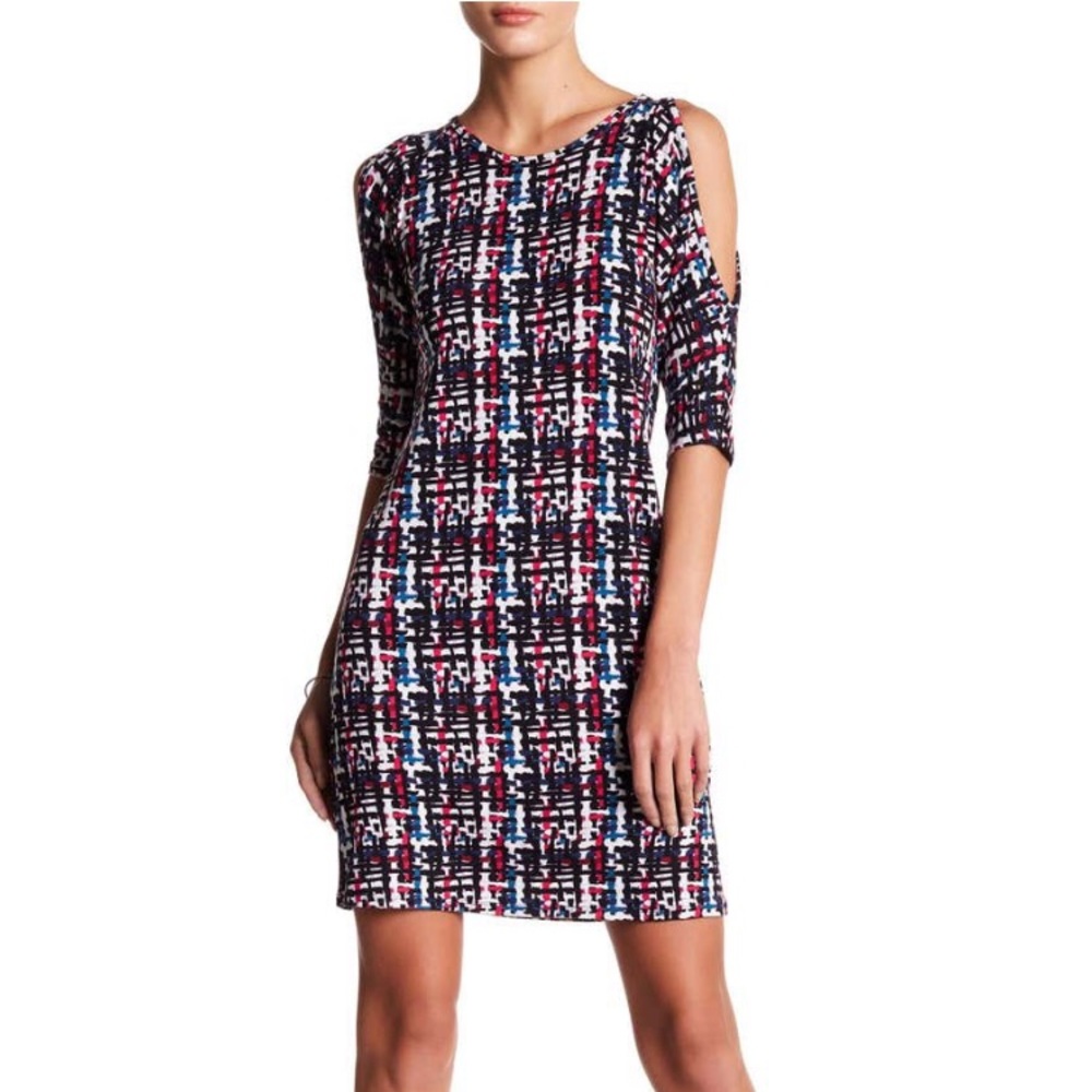 Loveappella - 3/4 Sleeve Cold-Shoulder Print Dress